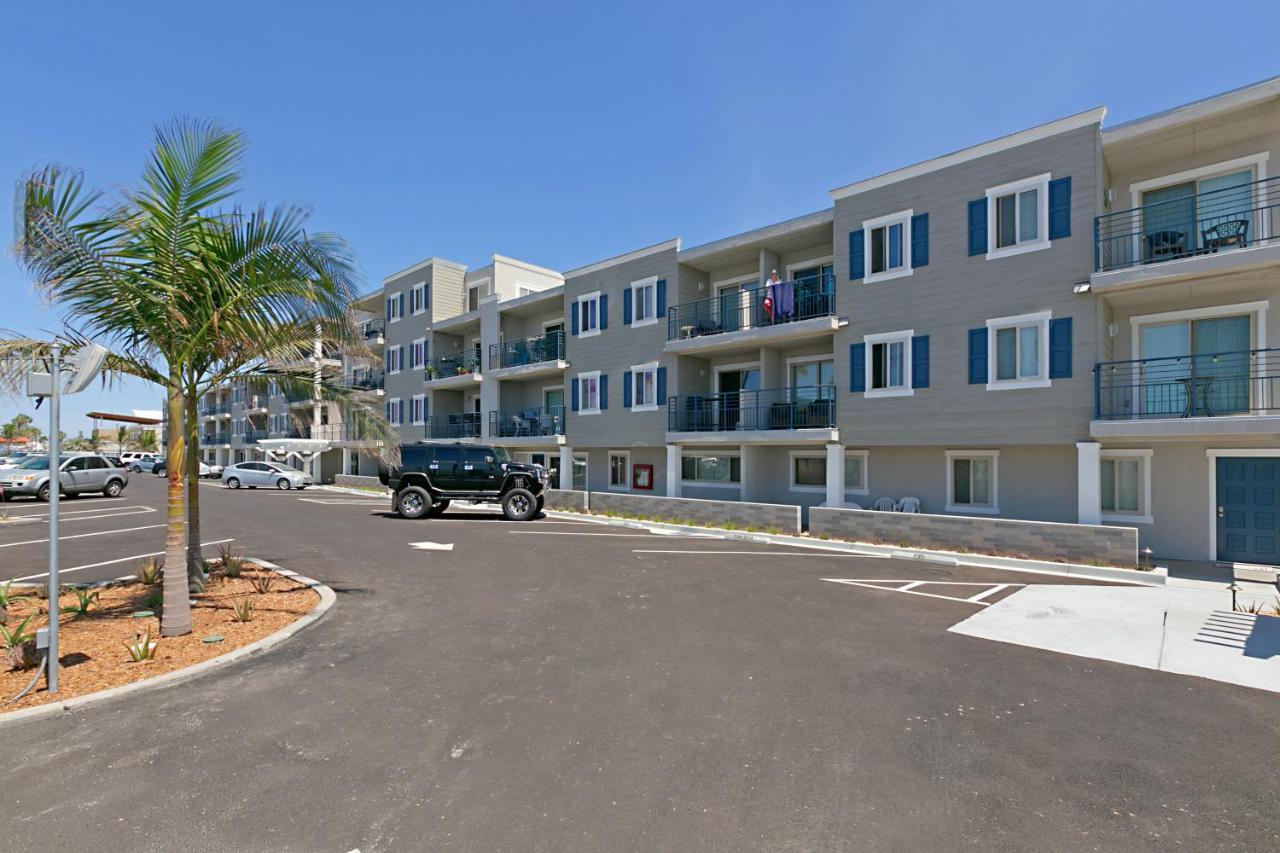 313B Steps From The Sand At Harbor Beach - Free Wifi Oceanside Exterior photo